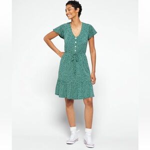 Kaileigh Green Floral Flutter Sleeve Sundress - M